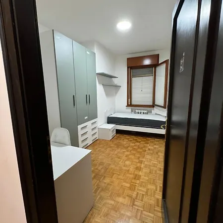 First Dream Mestre ゲストハウス *